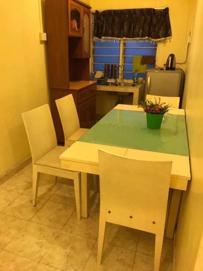 Trisya Homestay Kuala Terengganu Exteriér fotografie